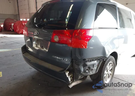 2007 Toyota Sienna Le z USA, uszkodzony, nr VIN 5TDZK23C37S069906